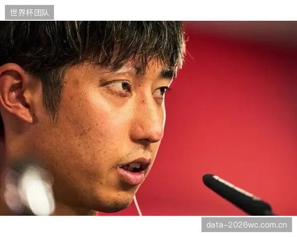 伊藤洋辉兼具出球与跑动能力，或成日本队后场万金油角色。